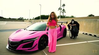 Big-titted Barbie gets gang-banged by Ghostface's ghostly cock🌭, her tight body screaming in ecstasy