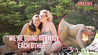 Lesbos Outdoors - Hanna & Jin Heat Up the Fresh Air