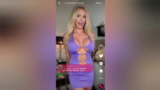 TikTok Temptress Deepthroat Encounter