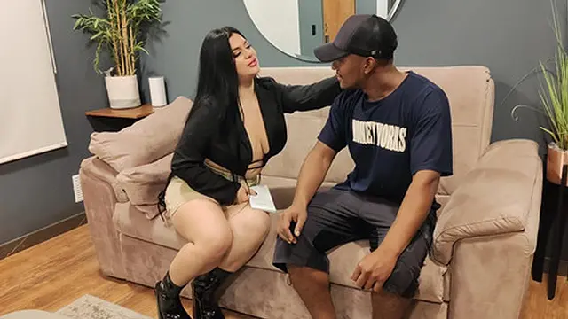 Antonella Jones gives a dazzling blowjob to the delivery guy &mdash;  offering an out-of-this-world fuck