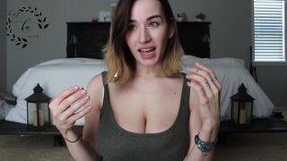 Big tit girlfriend begs for facial