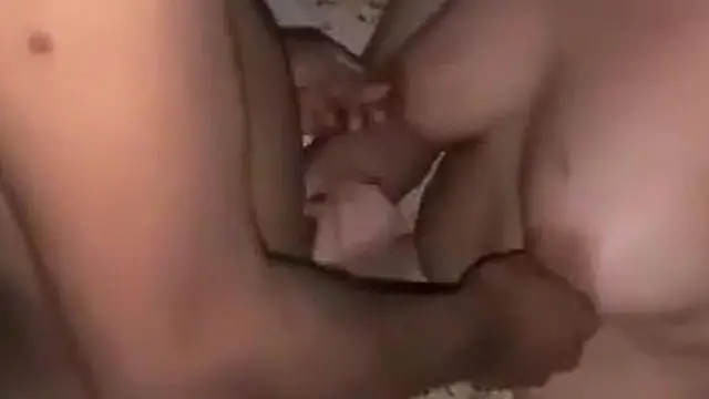 Janda Hijab Super Cantik Di Gangbang Full Https://linktr ee/bookingpsk