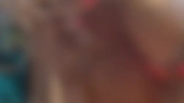 Thick big ass🍑 ebony Lily Blume asks if you′d like to see her cum face