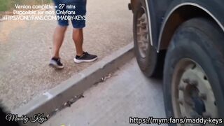 Maddy Kes - J'ai juste proposé une pipe filmée à ce routier ! Il m'a baisé devant son collègue