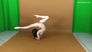 Rima Soroka's Tight Little Ass🍑 Gets Destroyed by Huge Dongs in Explicit Teen Sex Tape