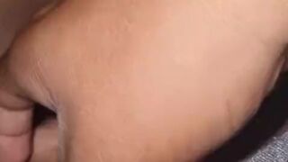 Me quiere sacar toda la leche