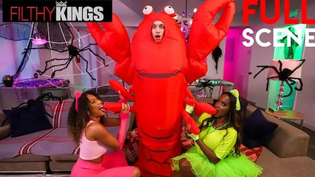 Johnny Love &mdash;  Skyla Sun and Naomi Foxxx share a wild three-way