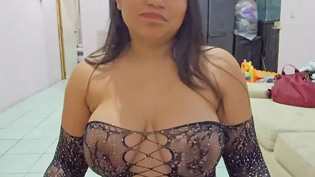 Landlord comes to collect rent &mdash;  I don′t have money so he ends up fucking me until he cum