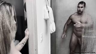 Steamy surprise catches dude mid- ejaculation