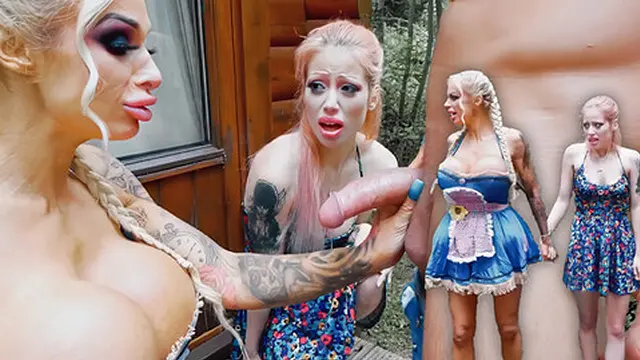 Huge-boobed Sophie pee-fun andAngel ass🍑-licker