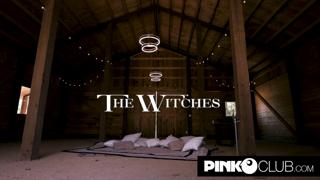 Three witches, Rebecca, Alya, and Marika, want to stuff them up the ass🍑.